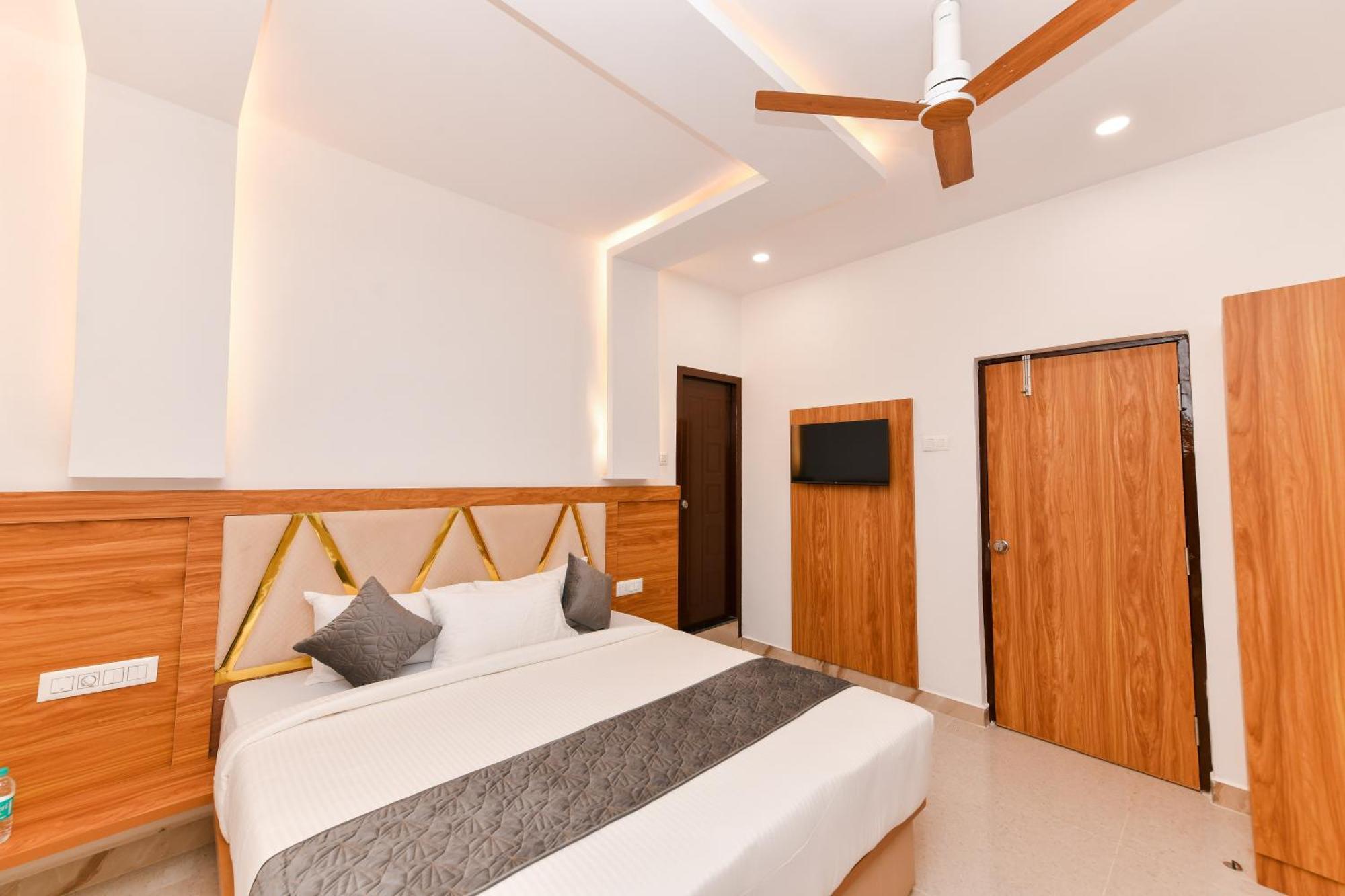 Hotel Shine International Майсур Экстерьер фото