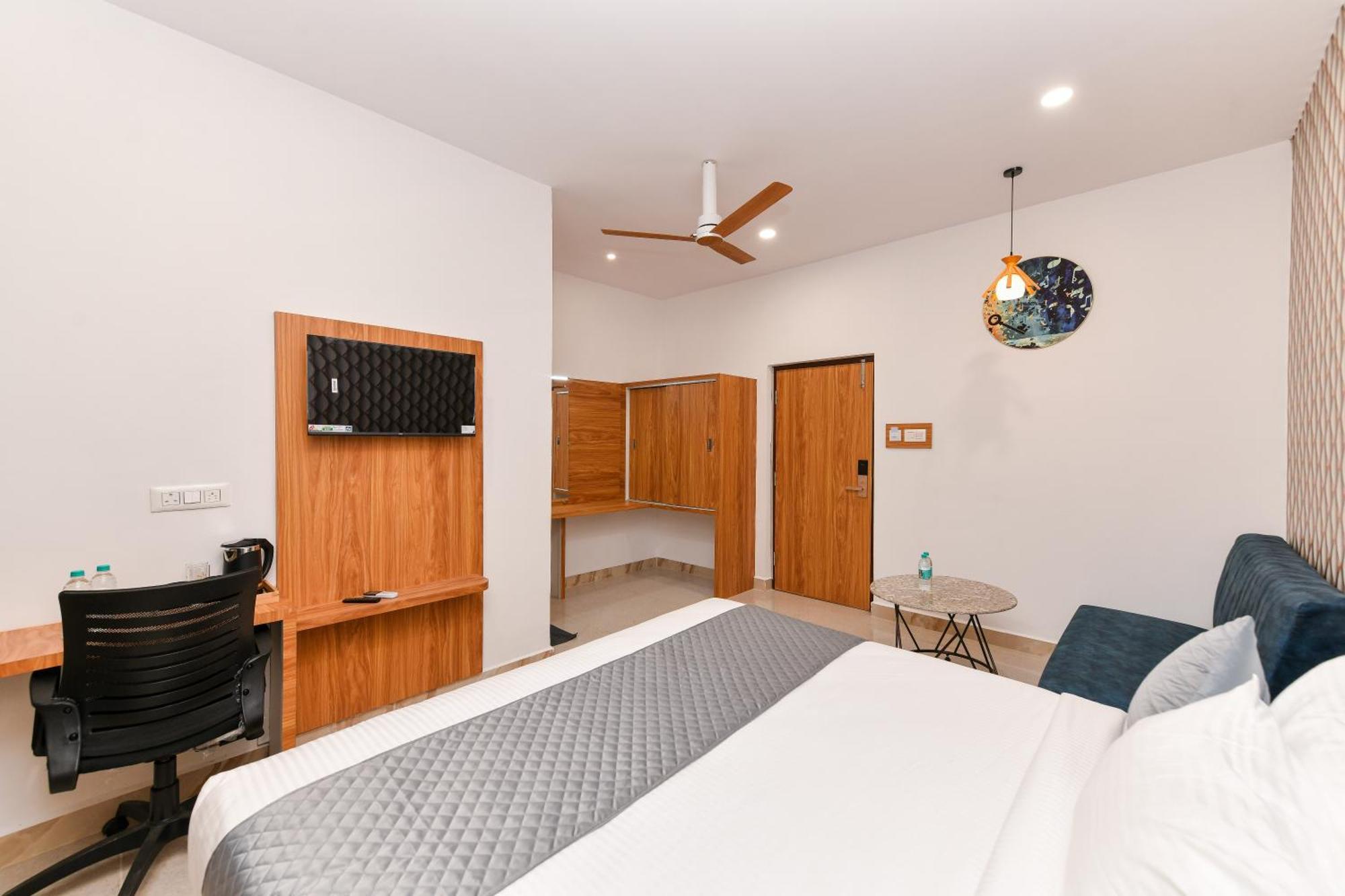 Hotel Shine International Майсур Экстерьер фото