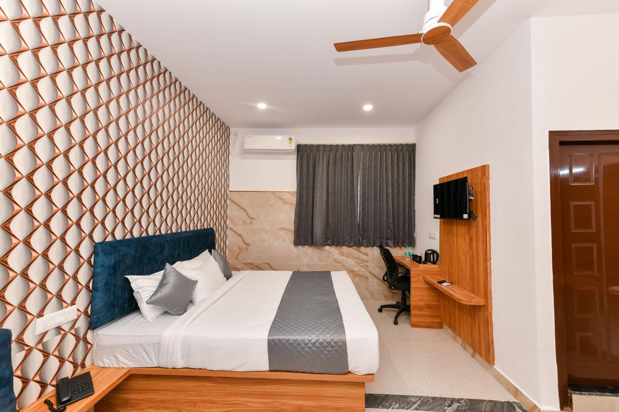 Hotel Shine International Майсур Экстерьер фото