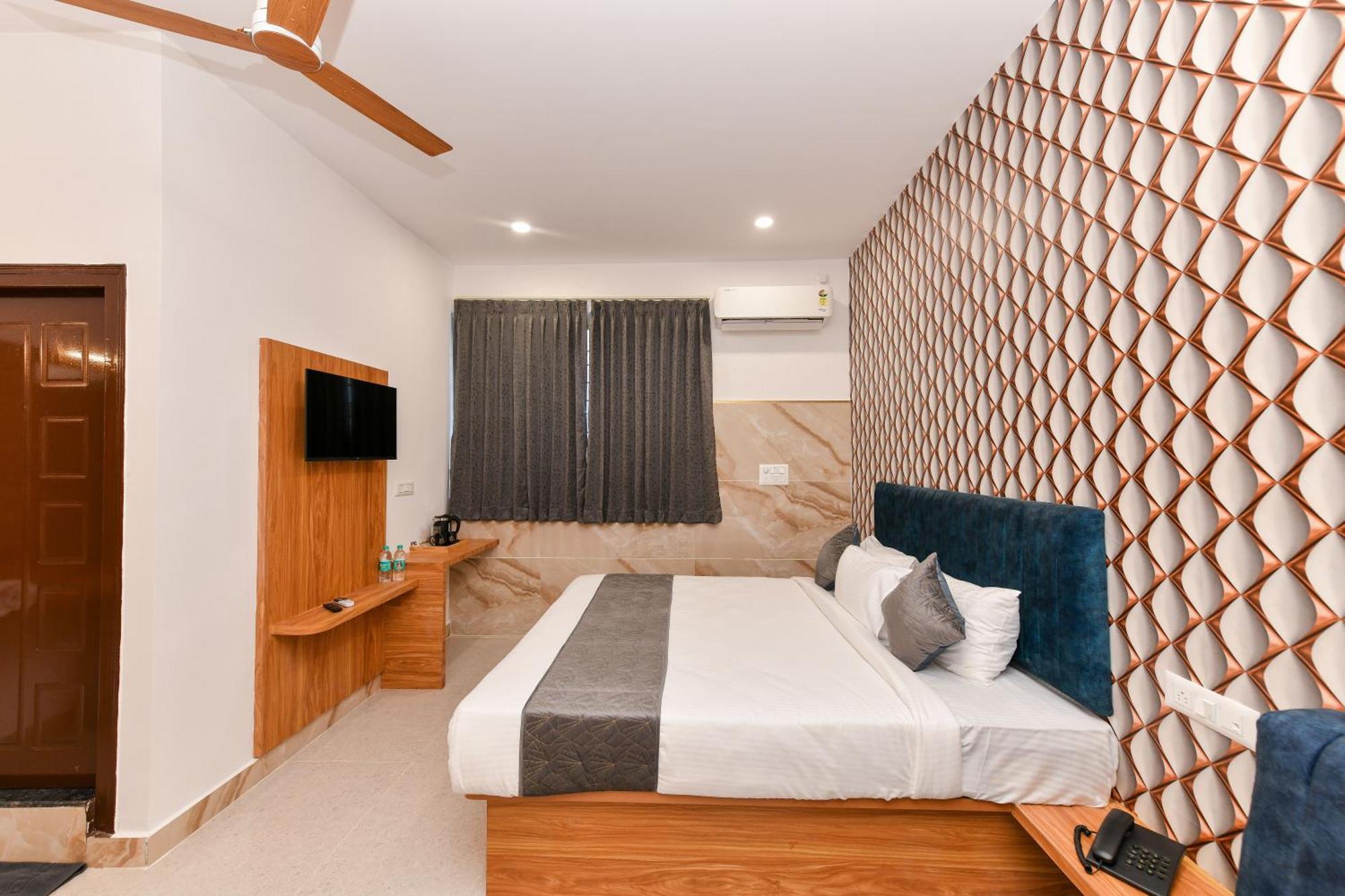 Hotel Shine International Майсур Экстерьер фото