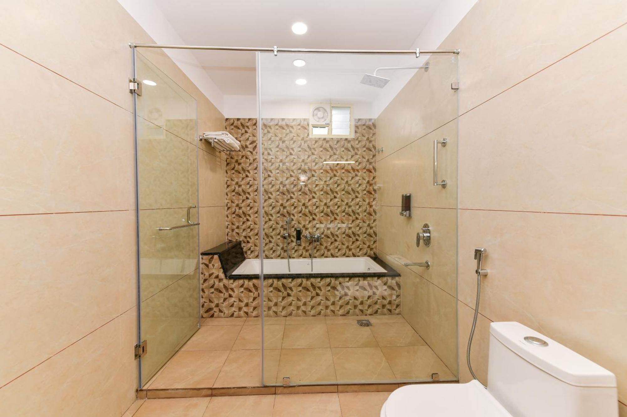 Hotel Shine International Майсур Экстерьер фото