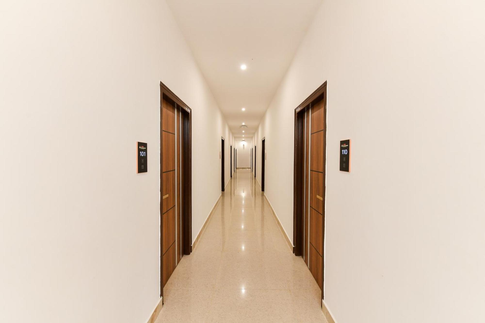 Hotel Shine International Майсур Экстерьер фото
