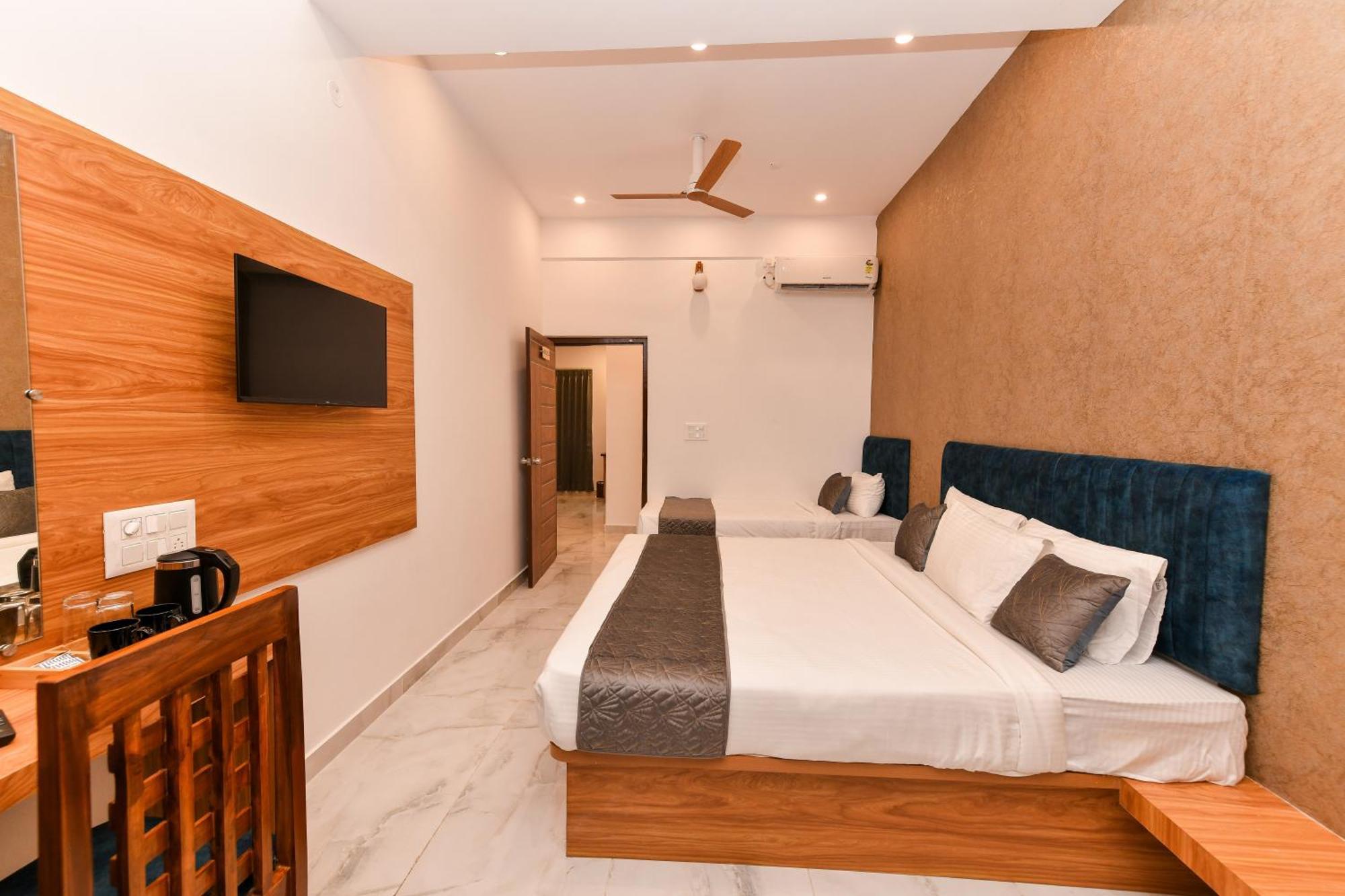 Hotel Shine International Майсур Экстерьер фото