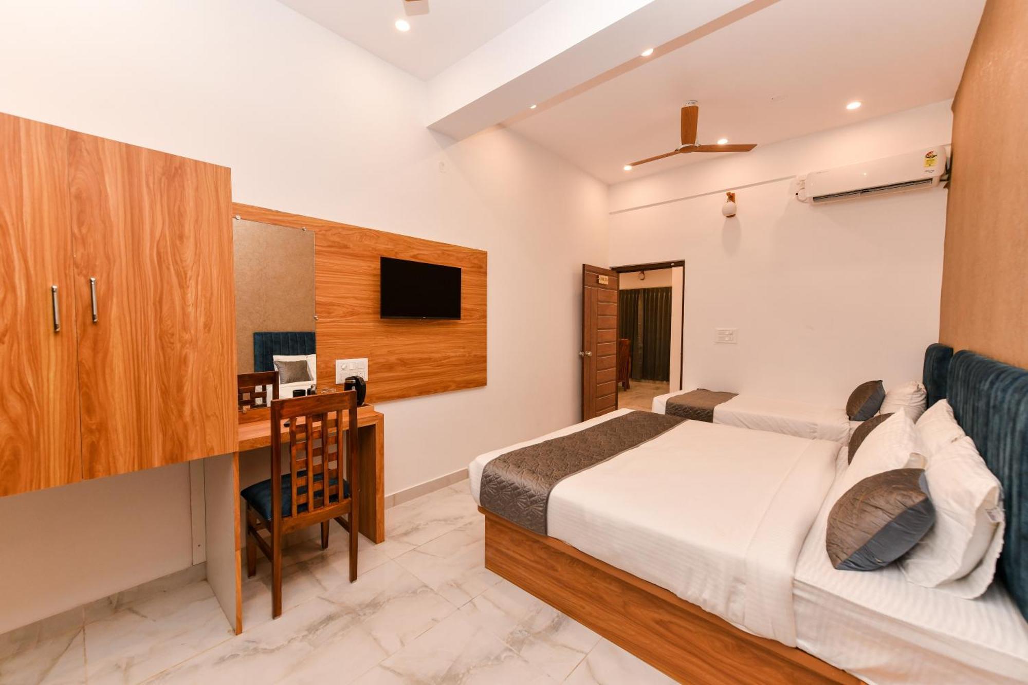 Hotel Shine International Майсур Экстерьер фото